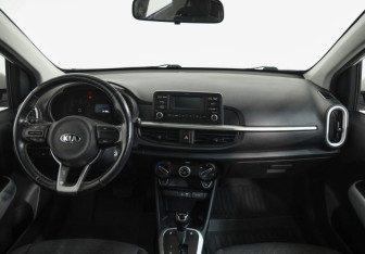 Подержанный автомобиль Kia Picanto 2020 года (9 фото)