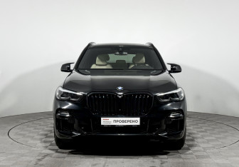 Подержанный автомобиль BMW X5 2020 года (2 фото)