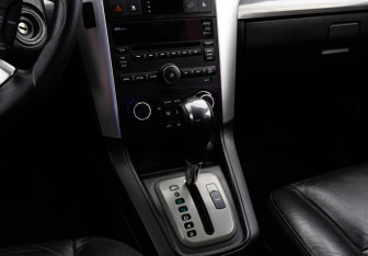 Подержанный автомобиль Chevrolet Captiva 2008 года (11 фото)