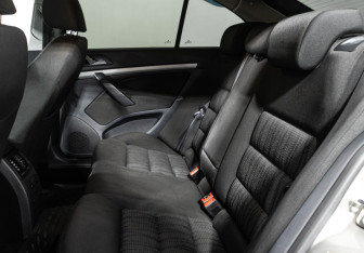 Подержанный автомобиль Skoda Octavia Liftback 2010 года (10 фото)