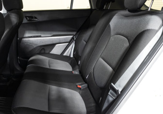 Подержанный автомобиль Hyundai Creta 2016 года (10 фото)