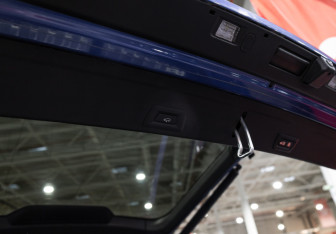 Подержанный автомобиль BMW X6 2020 года (32 фото)