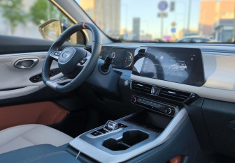 Подержанный автомобиль GAC GS3 2024 года (17 фото)
