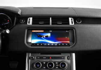 Подержанный автомобиль Land Rover Range Rover Sport 2017 года (17 фото)