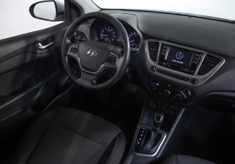 Подержанный автомобиль Hyundai Solaris Sedan 2019 года (9 фото)