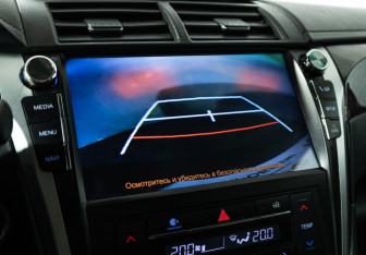 Подержанный автомобиль Toyota Camry Sedan 2018 года (17 фото)