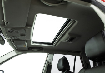 Подержанный автомобиль Suzuki Grand Vitara 2010 года (18 фото)