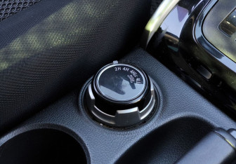 Подержанный автомобиль Mitsubishi L200 2017 года (23 фото)