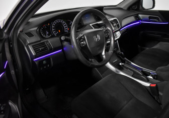 Подержанный автомобиль Honda Accord Sedan 2013 года (10 фото)