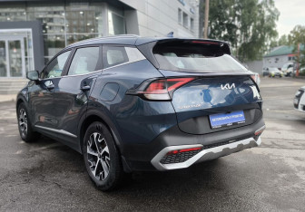 Подержанный автомобиль Kia Sportage 2022 года (6 фото)