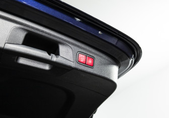 Подержанный автомобиль Mercedes-Benz GLE 2021 года (26 фото)