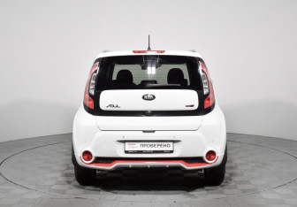 Подержанный автомобиль Kia Soul 2016 года (6 фото)