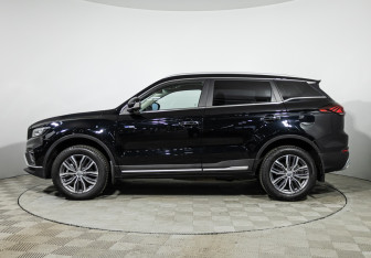 Подержанный автомобиль Geely Atlas Pro 2022 года (8 фото)