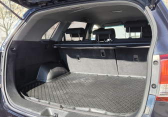 Подержанный автомобиль Kia Sorento 2017 года (12 фото)