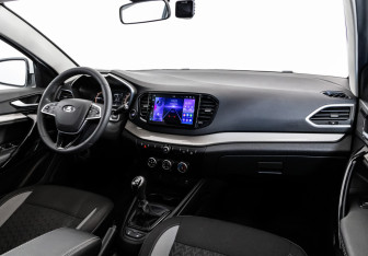 Подержанный автомобиль LADA (ВАЗ) Vesta Sedan 2023 года (11 фото)