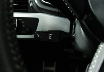 Подержанный автомобиль Audi A4 Sedan 2016 года (20 фото)