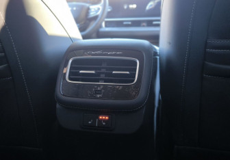 Подержанный автомобиль Chery Arrizo 8 2023 года (24 фото)