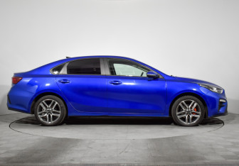 Подержанный автомобиль Kia Cerato Sedan 2021 года (4 фото)