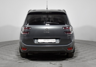 Подержанный автомобиль Citroen C4 Picasso 2014 года (6 фото)