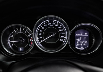 Подержанный автомобиль Mazda 6 Sedan 2012 года (12 фото)