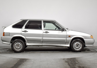 Подержанный автомобиль LADA (ВАЗ) 2114 2006 года (4 фото)