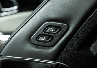 Подержанный автомобиль Kia Carnival 2021 года (27 фото)