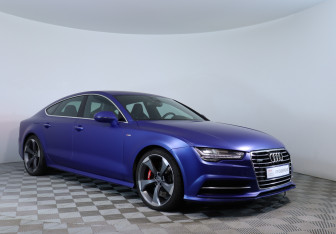 Подержанный автомобиль Audi A7 2016 года (3 фото)