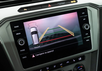 Подержанный автомобиль Volkswagen Passat Wagon 2017 года (15 фото)