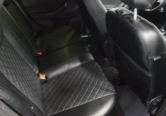 Подержанный автомобиль Ford Focus Hatchback 2018 года (13 фото)