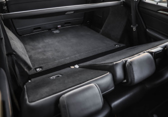 Подержанный автомобиль Mercedes-Benz GLE 2015 года (32 фото)