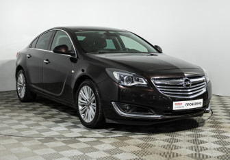 Подержанный автомобиль Opel Insignia Sedan 2013 года (3 фото)