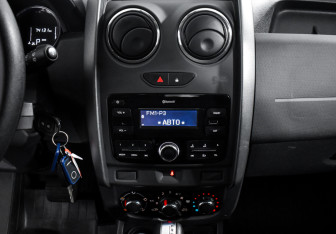 Подержанный автомобиль Renault Duster 2020 года (16 фото)