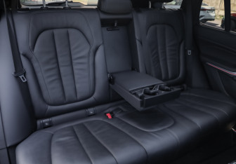 Подержанный автомобиль BMW X5 2019 года (31 фото)