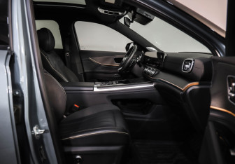 Подержанный автомобиль Jaecoo J8 2024 года (27 фото)