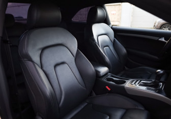 Подержанный автомобиль Audi A5 Coupe 2013 года (20 фото)