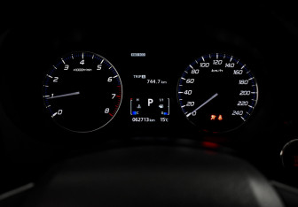 Подержанный автомобиль Mitsubishi Outlander 2019 года (20 фото)