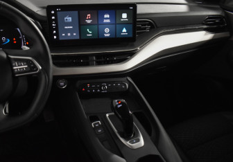 Подержанный автомобиль Haval F7 2024 года (22 фото)