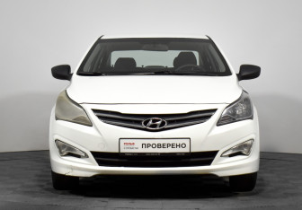 Подержанный автомобиль Hyundai Solaris Sedan 2016 года (2 фото)