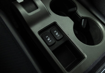 Подержанный автомобиль Honda CR-V 2012 года (16 фото)