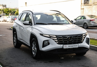 Подержанный автомобиль Hyundai Tucson 2022 года (5 фото)