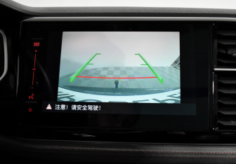 Подержанный автомобиль Jetta VS7 2022 года (19 фото)