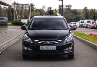 Подержанный автомобиль Hyundai Solaris Sedan 2016 года (4 фото)