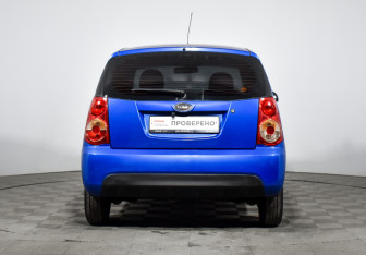 Подержанный автомобиль Kia Picanto 2010 года (6 фото)