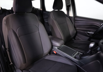 Подержанный автомобиль Ford Kuga 2017 года (17 фото)