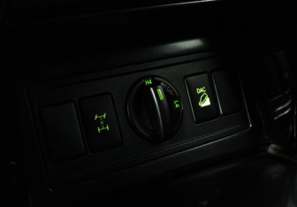 Подержанный автомобиль Toyota Land Cruiser Prado 2015 года (17 фото)