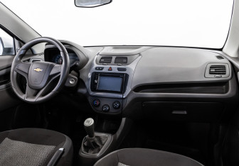 Подержанный автомобиль Chevrolet Cobalt Sedan 2013 года (9 фото)
