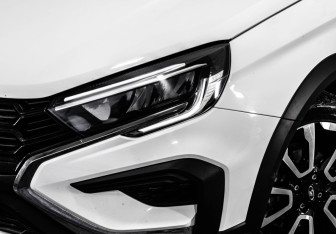 Подержанный автомобиль LADA (ВАЗ) Vesta Sedan 2024 года (2 фото)