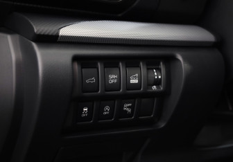 Подержанный автомобиль Subaru Forester Suv 2018 года (16 фото)