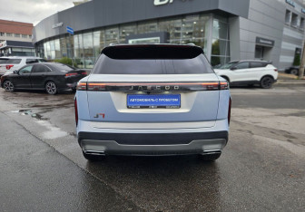 Подержанный автомобиль Jaecoo J7 2024 года (5 фото)