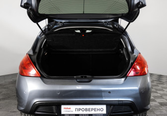 Подержанный автомобиль Peugeot 308 Hatchback 2011 года (15 фото)